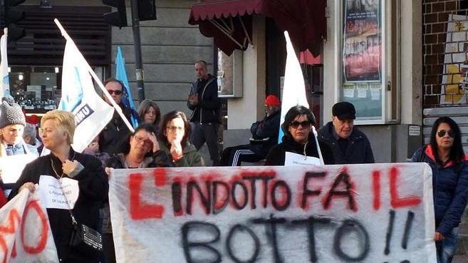 «Indotto, servono misure straordinarie»