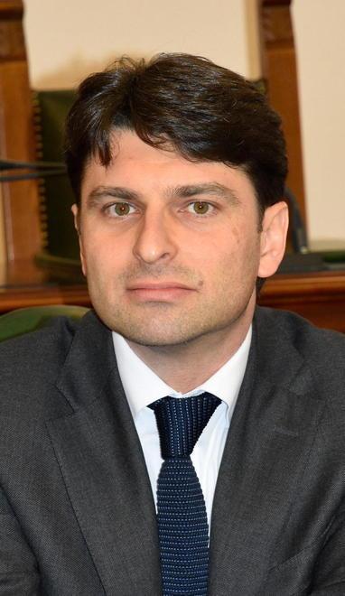 Nuove tariffe a mensa Ecco chi ci guadagna 