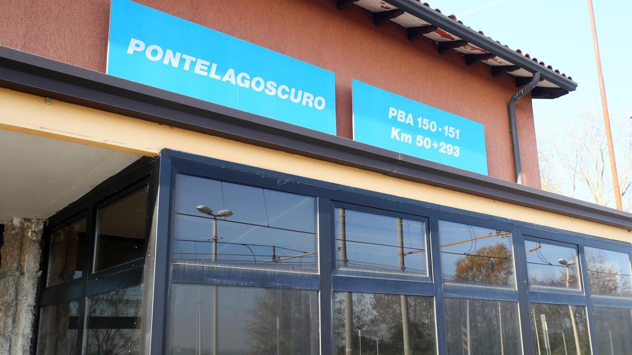 La stazione ferroviaria di Pontelagoscuro
