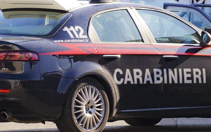 Tentano il colpo in lavanderia: arrestati