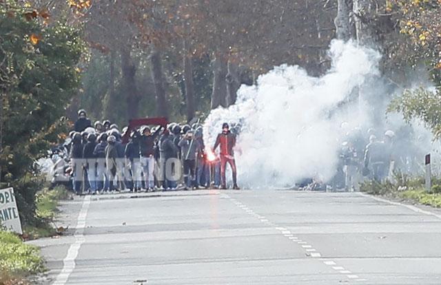 Il gruppo dei tifosi livornesi (foto Muzzi)