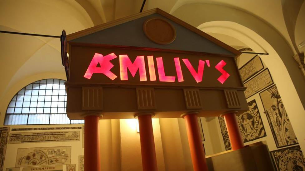 Via Emilia-On the road, memoria e futuro di Reggio