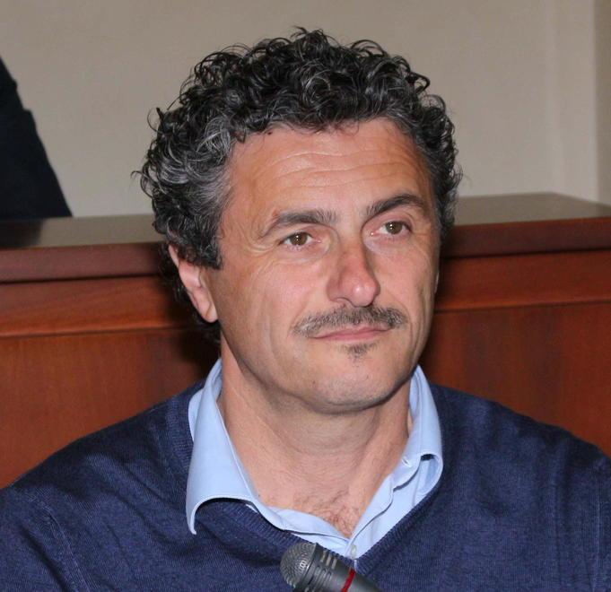Il Pd al vicesindaco «Ok le luci di Natale non la polemica»