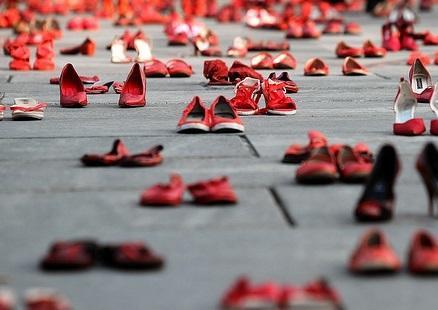 Scarpette Rosse bis a Quercia contro la violenza sulle donne 