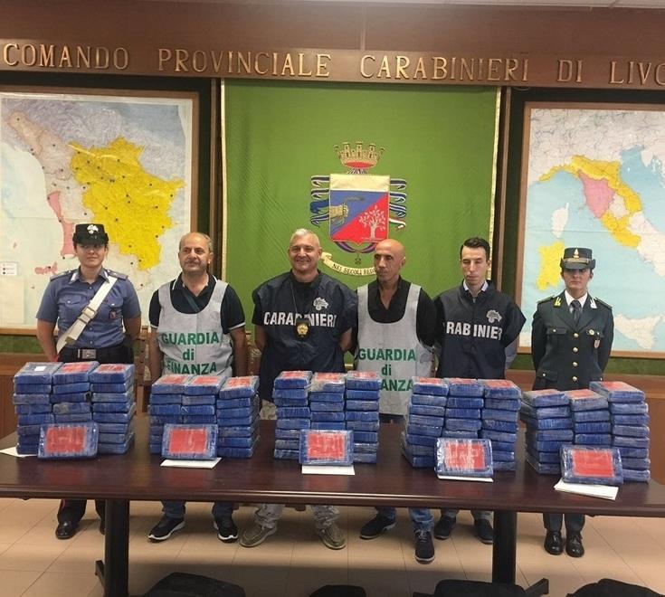 Carichi di droga al porto arrestati quattro livornesi 