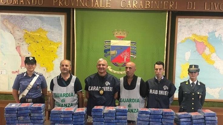 Carichi di droga al porto arrestati quattro livornesi