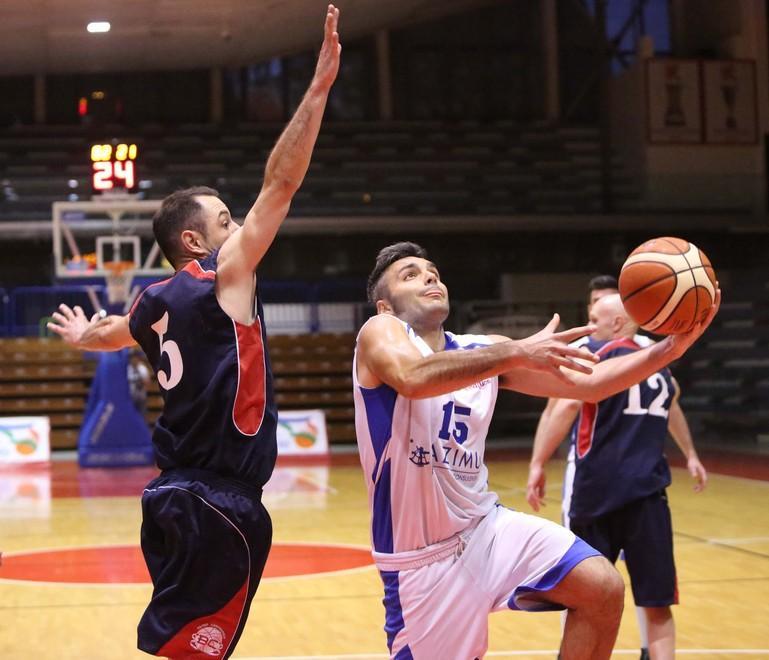Play off per le prime 4 del girone per l’ultima retrocessione diretta