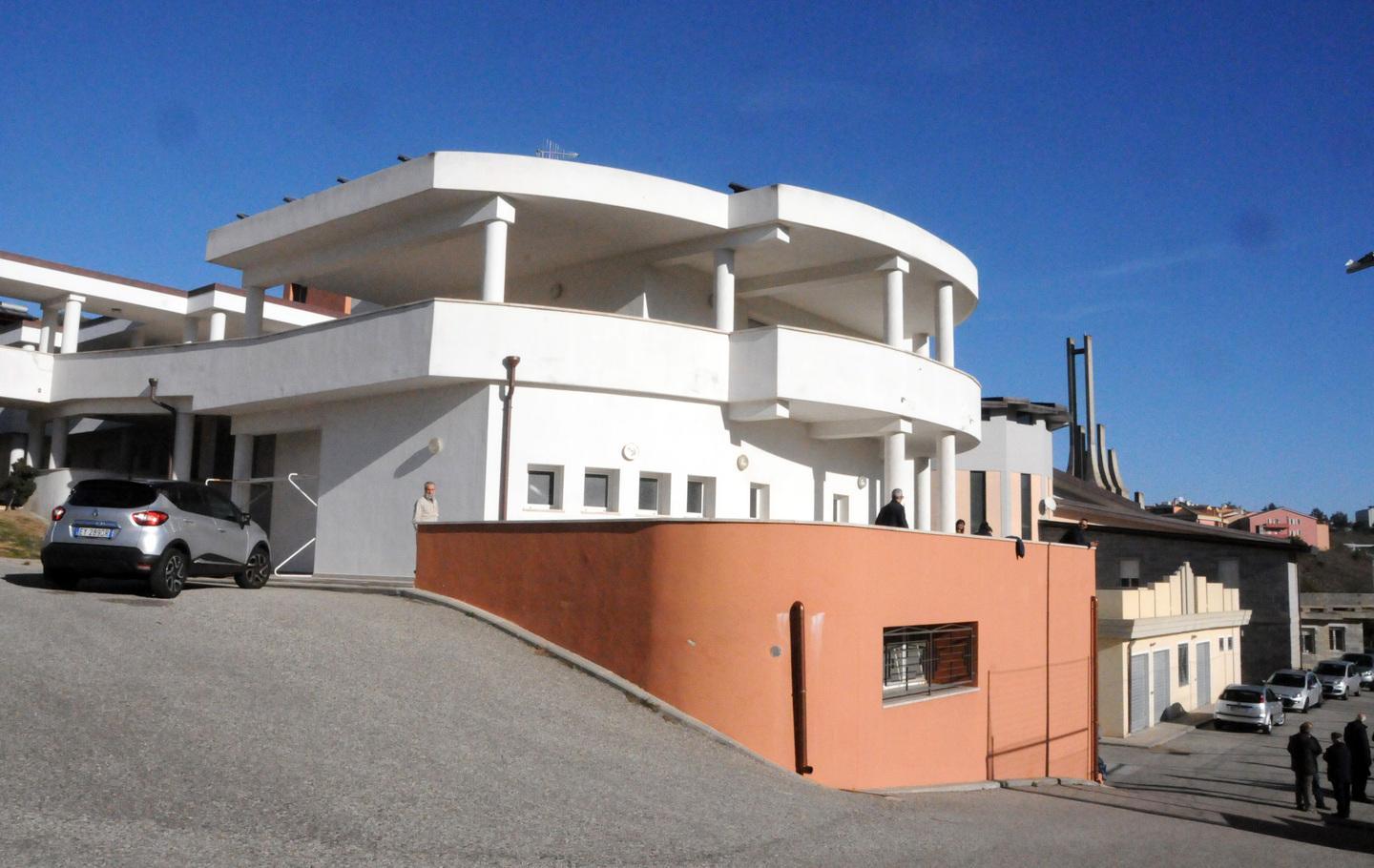 Al centro accoglienza parlano i protagonisti 