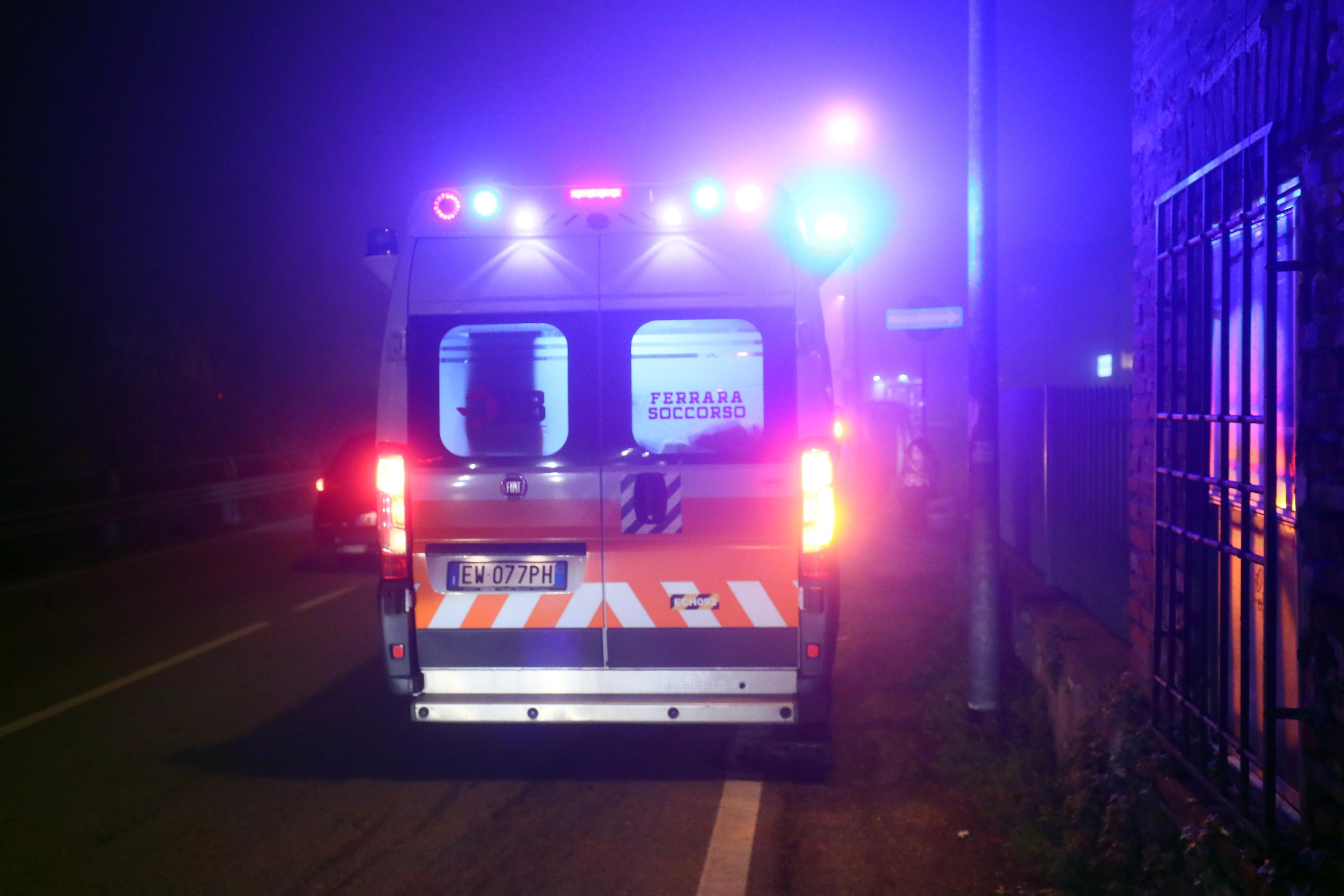 Sul posto un'ambulanza