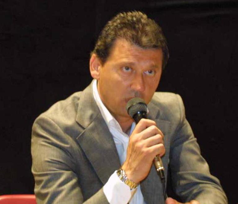 Camorra in bar e ristoranti «Parisi prestanome di Righi» 