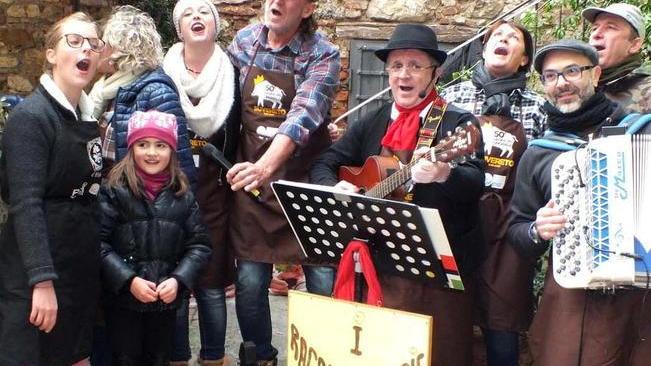 Sagra del cinghiale, boom di visitatori nella giornata d’esordio