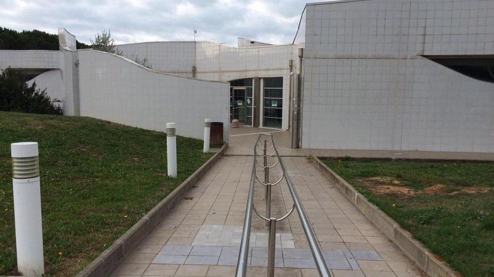 Biblioteca chiusa per 8 giorni