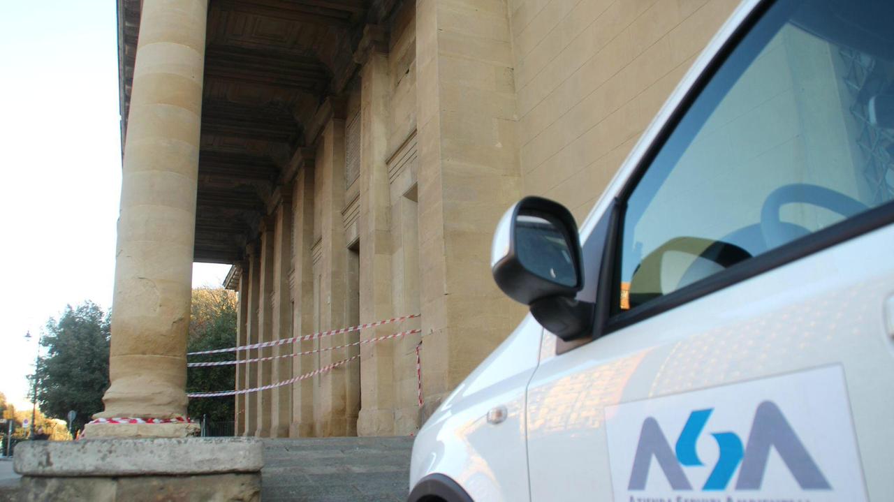 I tecnici dell'Asa al lavoro (foto di archivio)