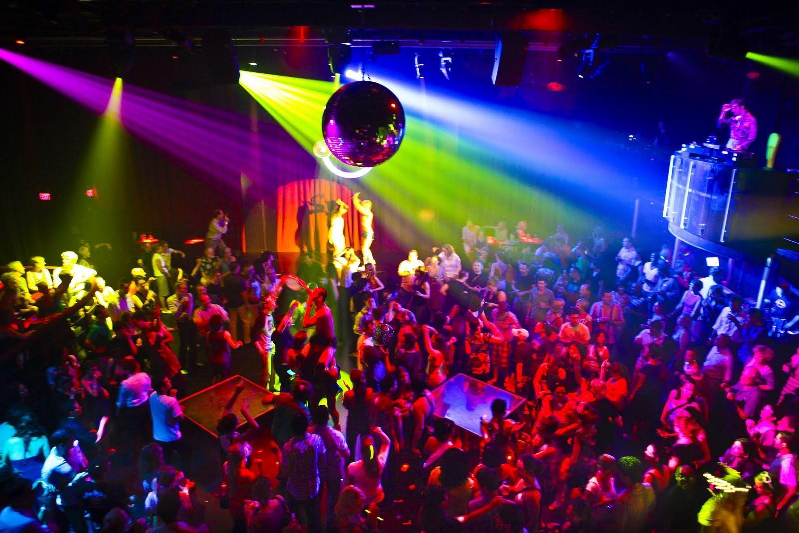 San Damaso, il circolo privato era una discoteca abusiva