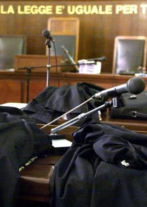 Gallerista livornese condannato per un falso