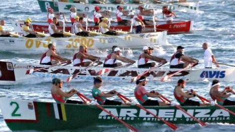 Il Palio marinaro dice addio ai gozzi di legno