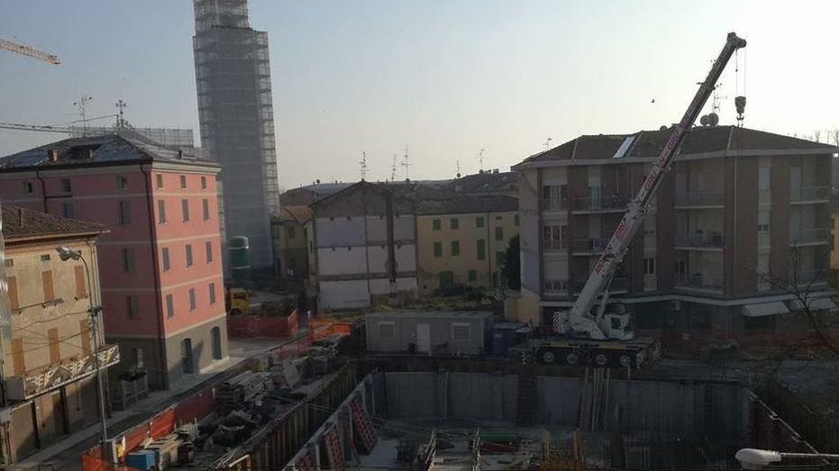 Cavezzo, a dicembre si riduce il cantiere del palazzo Bper