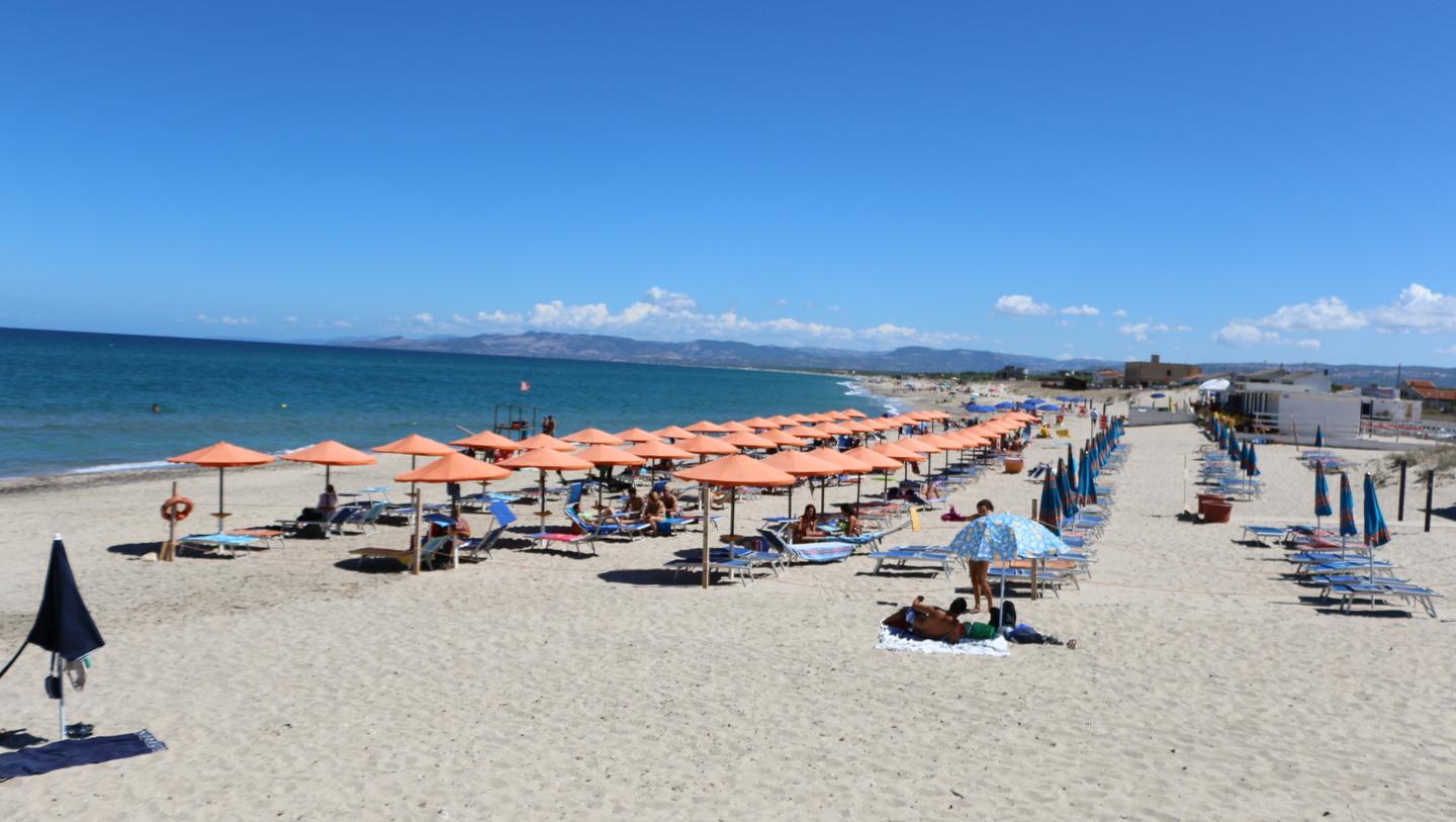 Solo 60mila euro per demolire i chioschi abusivi di Platamona 