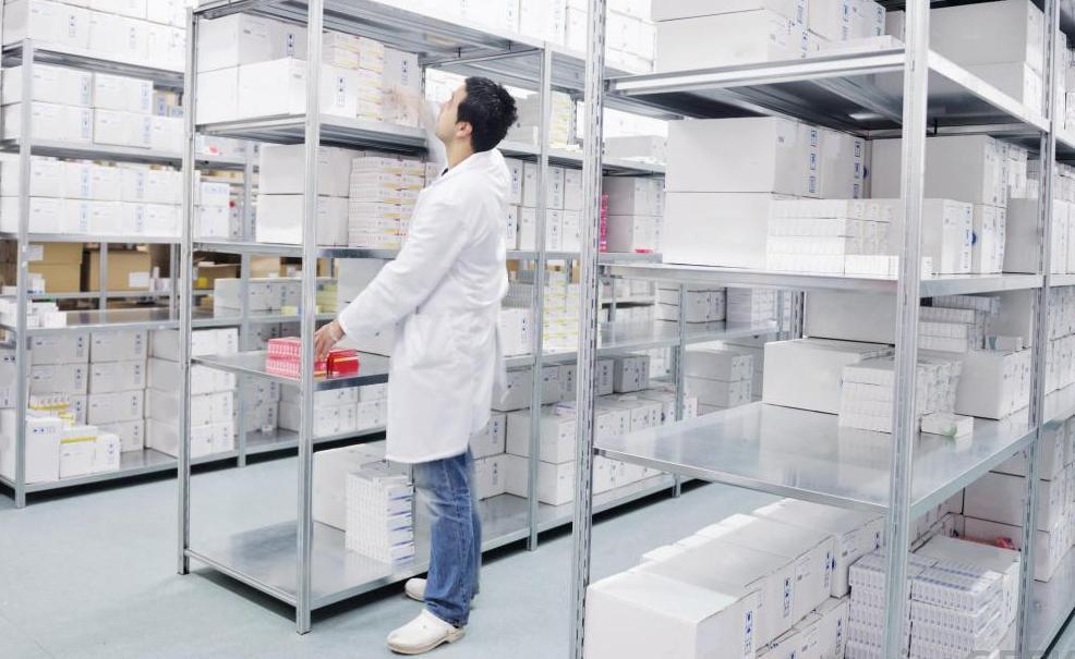 Farmacia allo sbando, la sanità annaspa 