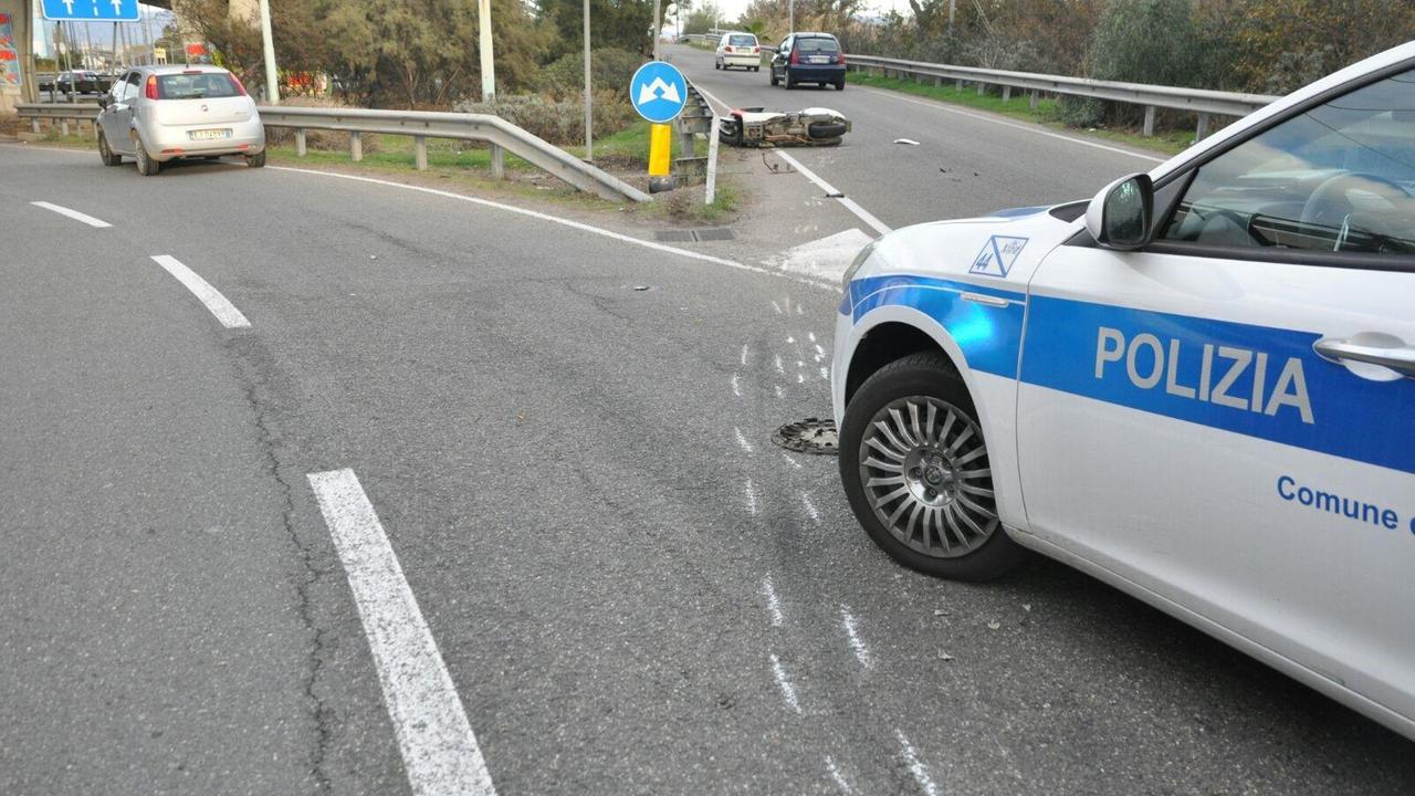 L'incidente in viale Marconi (foto Mario Rosas)