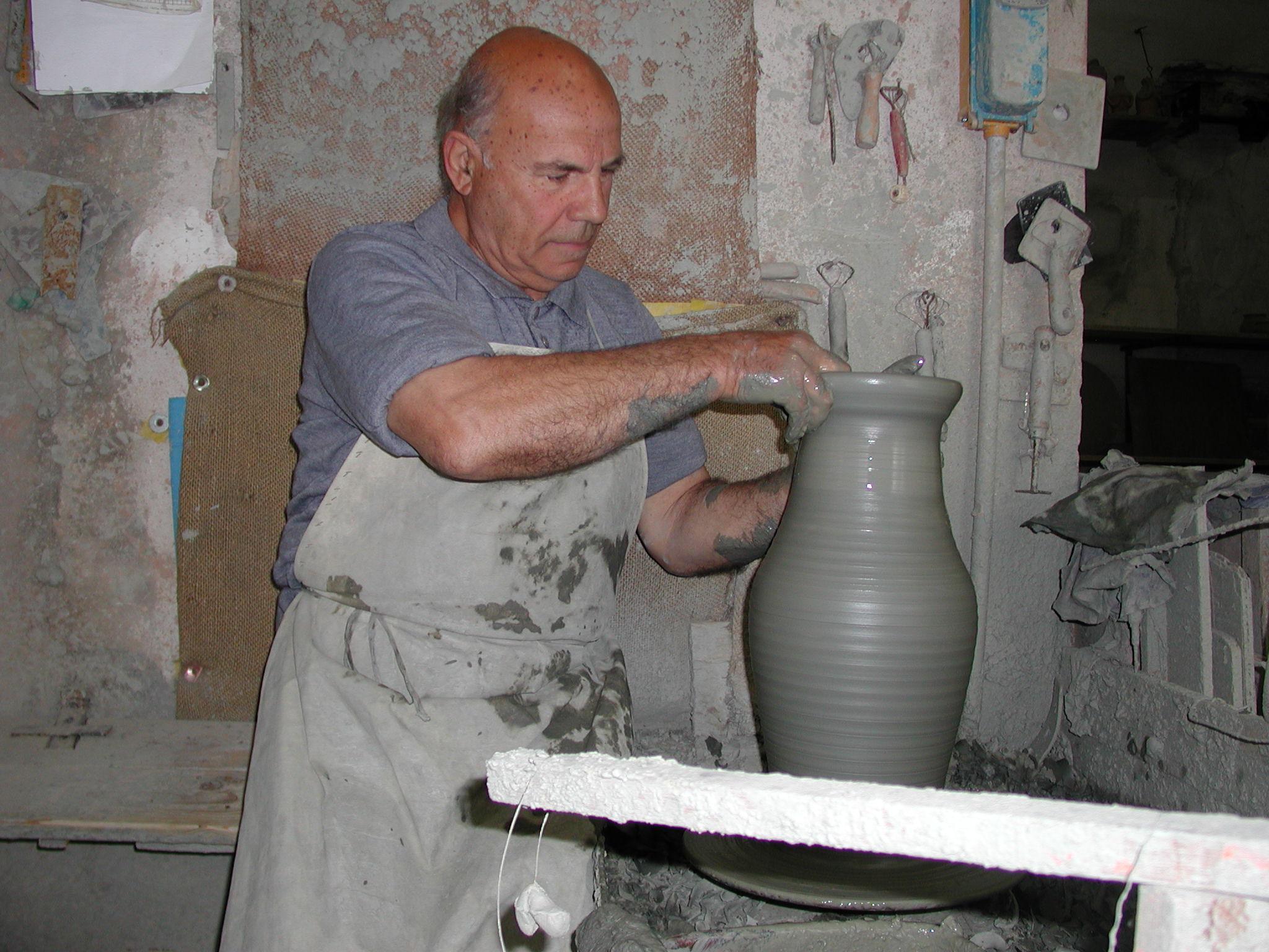 Il maestro Luigi Nioi