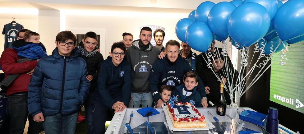 Donnarumma festeggia allo Store
