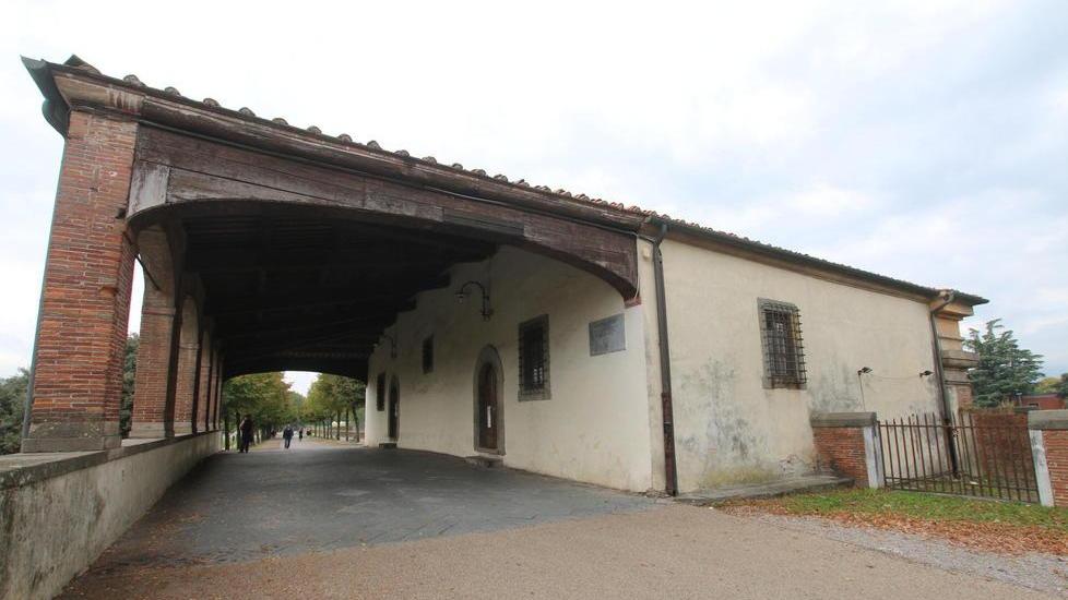 Casermette, in sei non sono in regola
