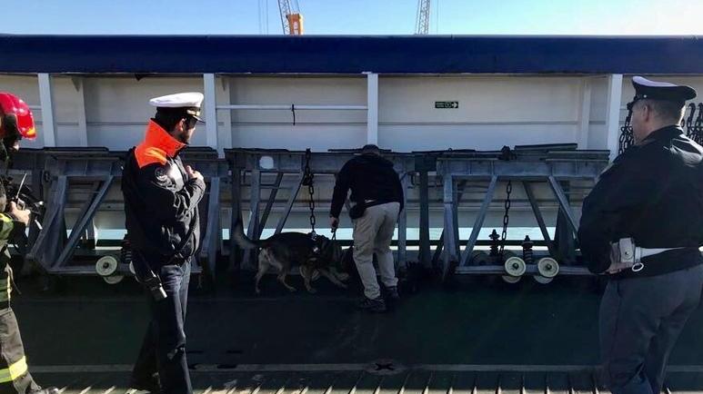 Simulazione di un’esplosione al porto