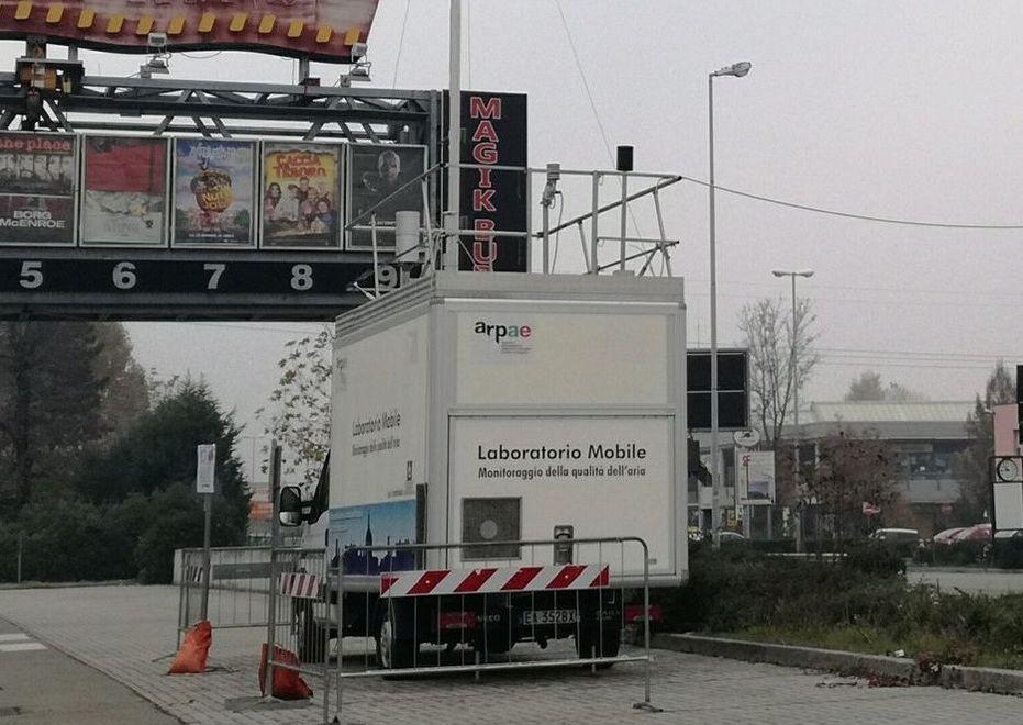 Il laboratorio Arpae sulla via Emilia per misurare lo smog 