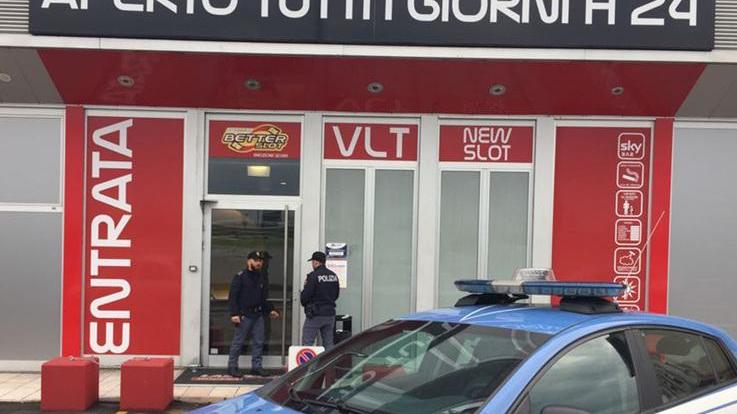 Rissa e pregiudicati: stop alla sala Las Vegas di Modena