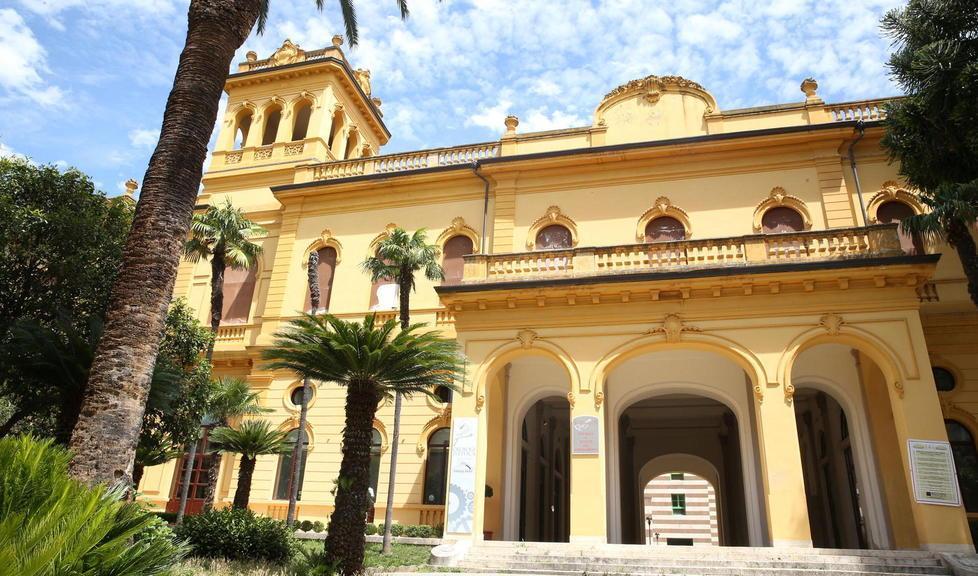 Kursaal, il Comune chiede parcheggio e fondi nella piazzetta 