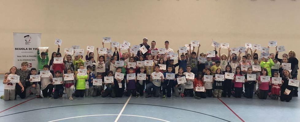 I biancorossi Candi e Llompart ospiti alla primaria di Salvaterra