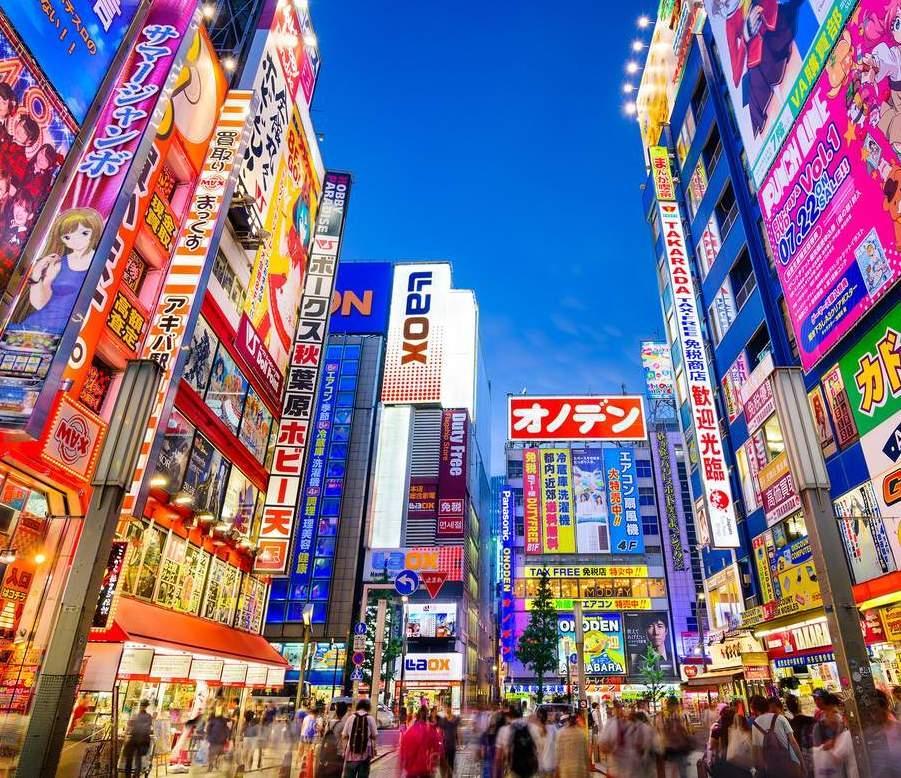 Una Tokio sottosopra fra terrorismo e terremoti 