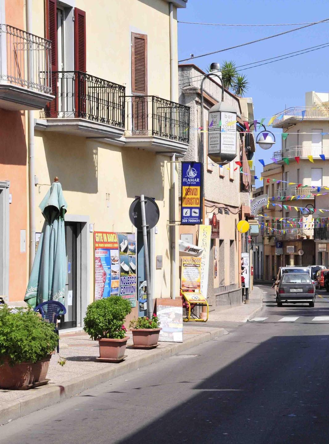 No barriere, no limiti: studenti in carrozzina a sostegno dei disabili 