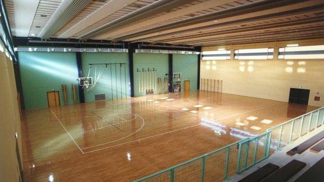 Modena, al Pala Anderlini svuotato uno spogliatoio