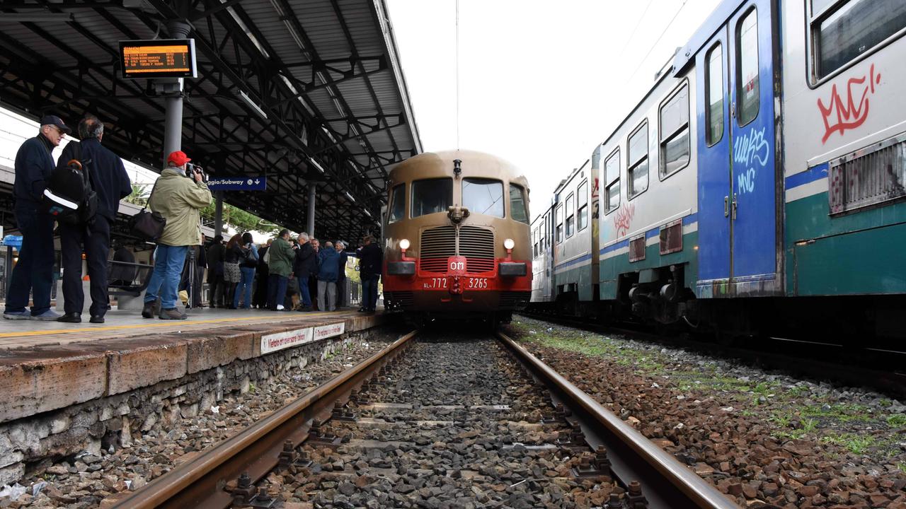 Treno natura in partenza da Grosseto (foto di archivio)