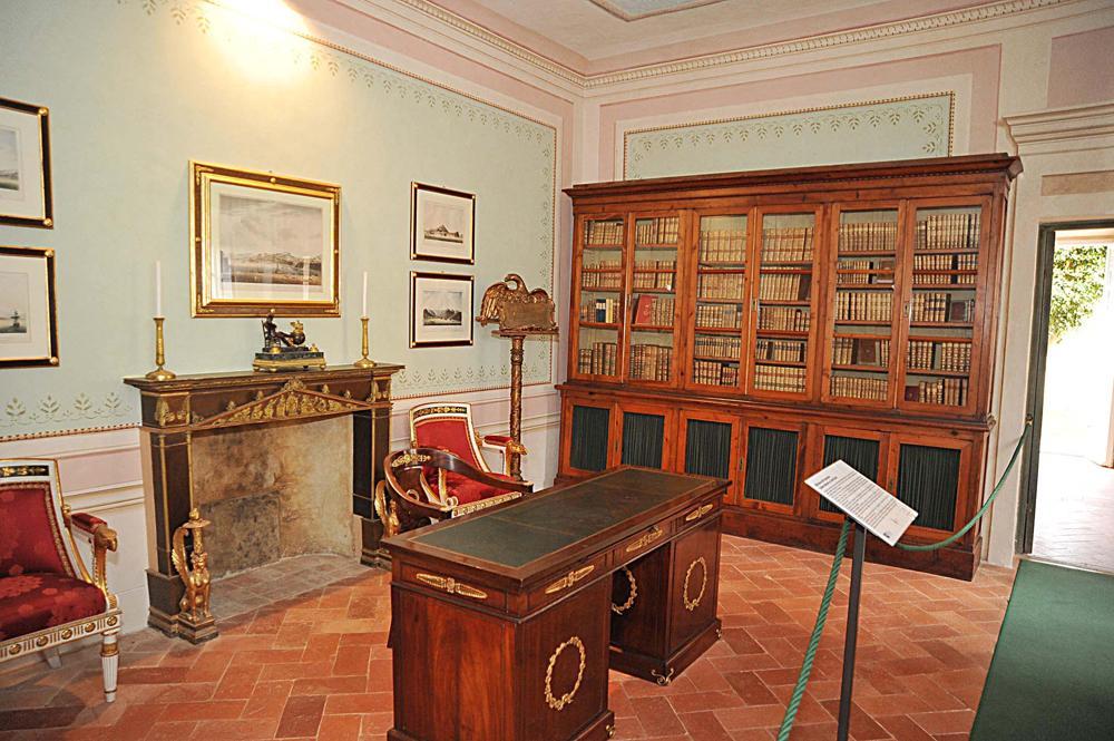 All’asta il servito che Napoleone portò all’Elba