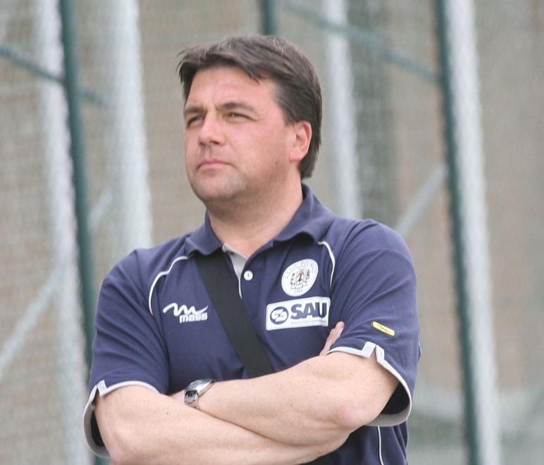 La neve ferma tre partite in Appennino