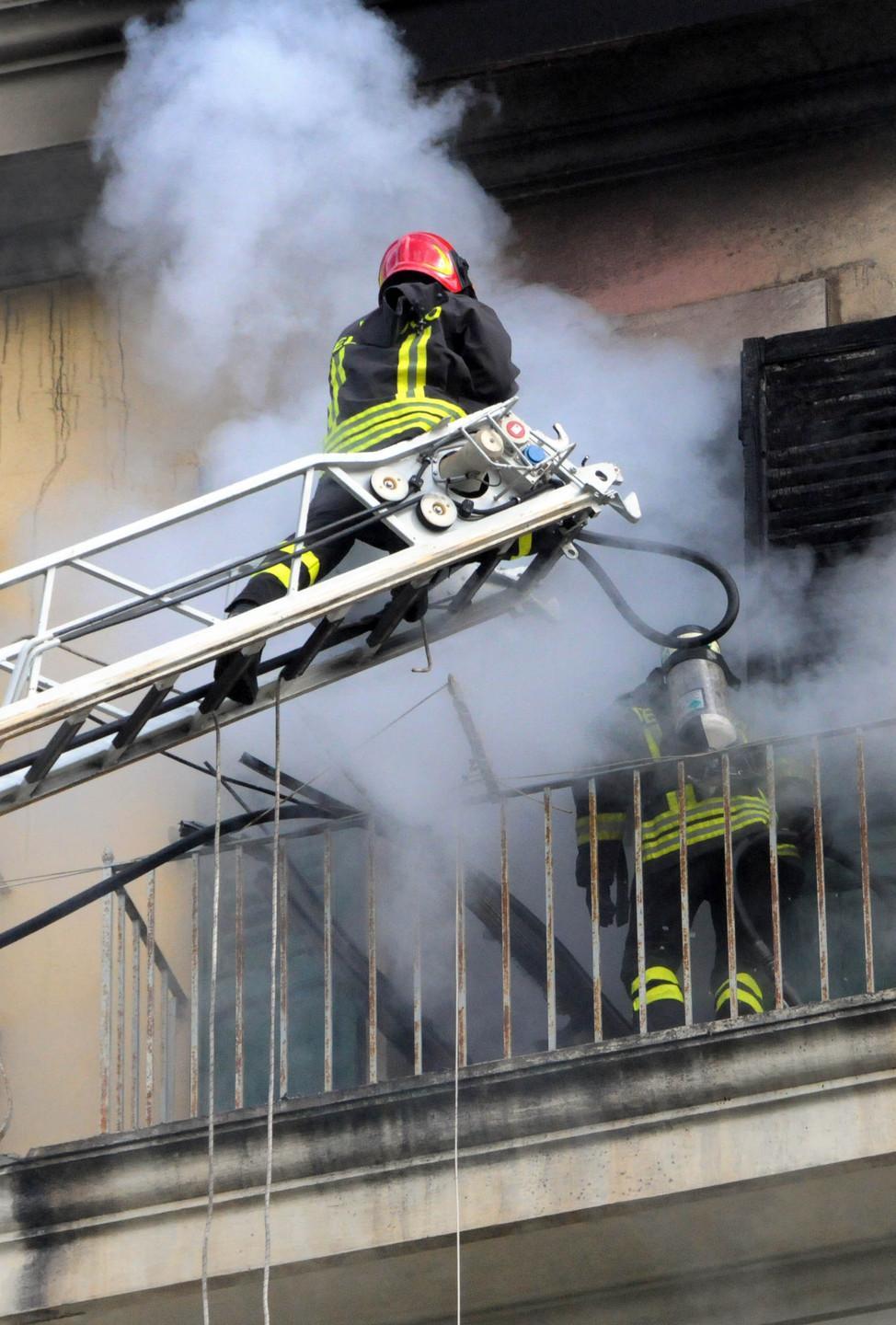 Aumentano i roghi, calano gli incidenti