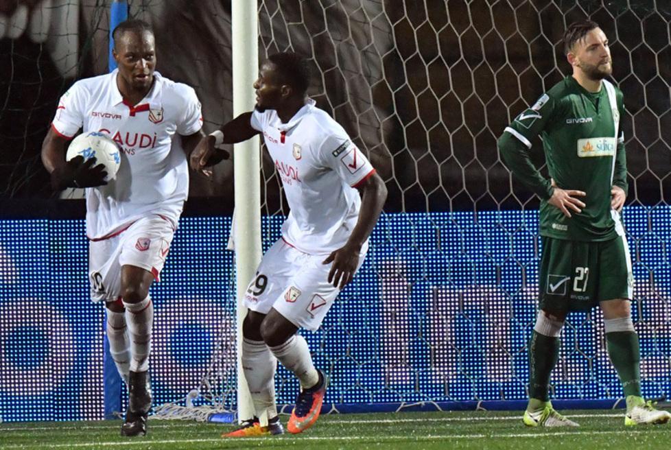 Carpi, Mbakogu ago della bilancia: con lui si vola 