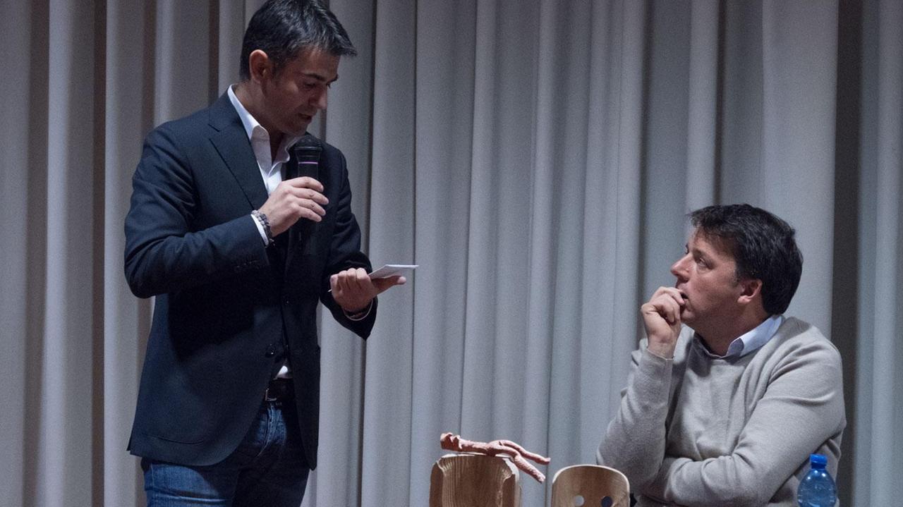 Il sindaco di Cagliari Massimo Zedda con Matteo Renzi (foto mario rosas)