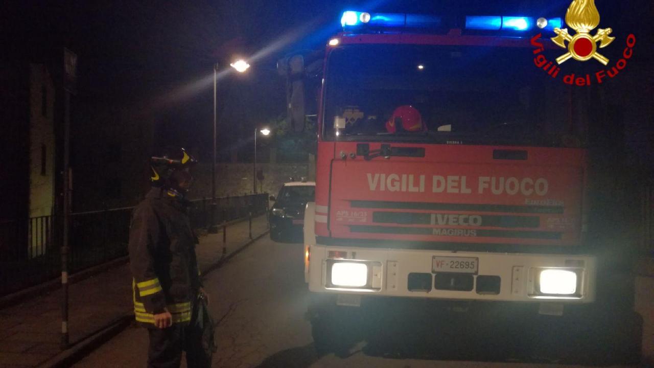 I vigili del fuoco sul posto (foto vigili del fuoco)