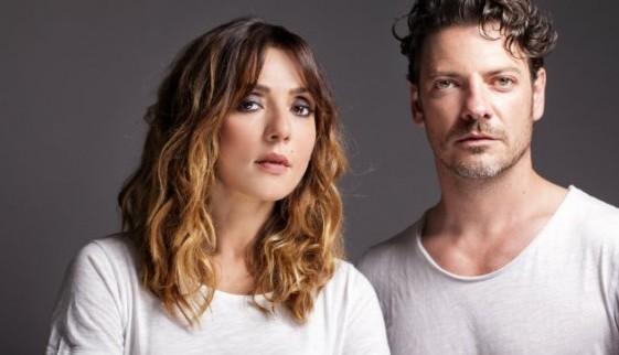 “La guerra dei Roses” Ambra Angiolini stasera a teatro 