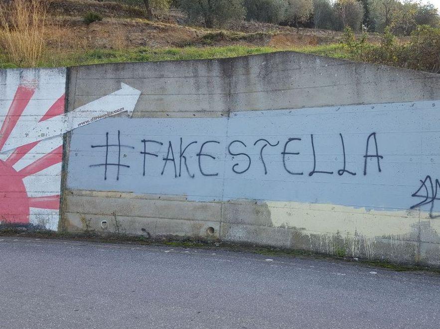 Un’altra offesa al sindaco sul muro già imbrattato