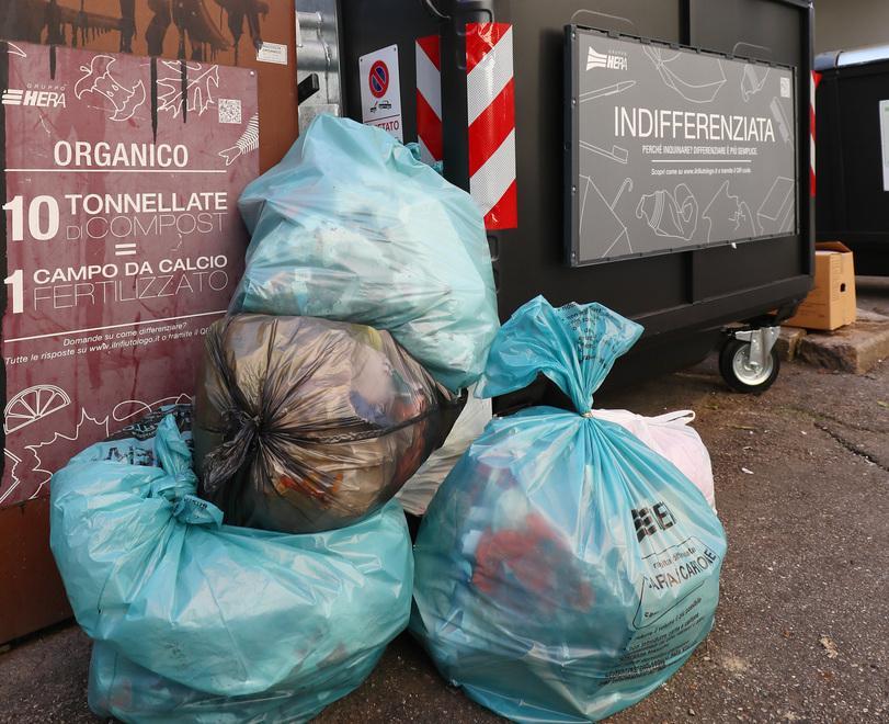 Ancora rifiuti abbandonati