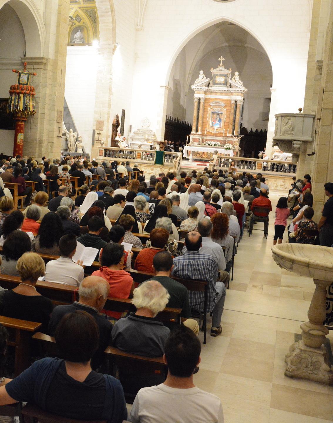 Festa di San Nicola in Duomo si assegna la dote alle spose 