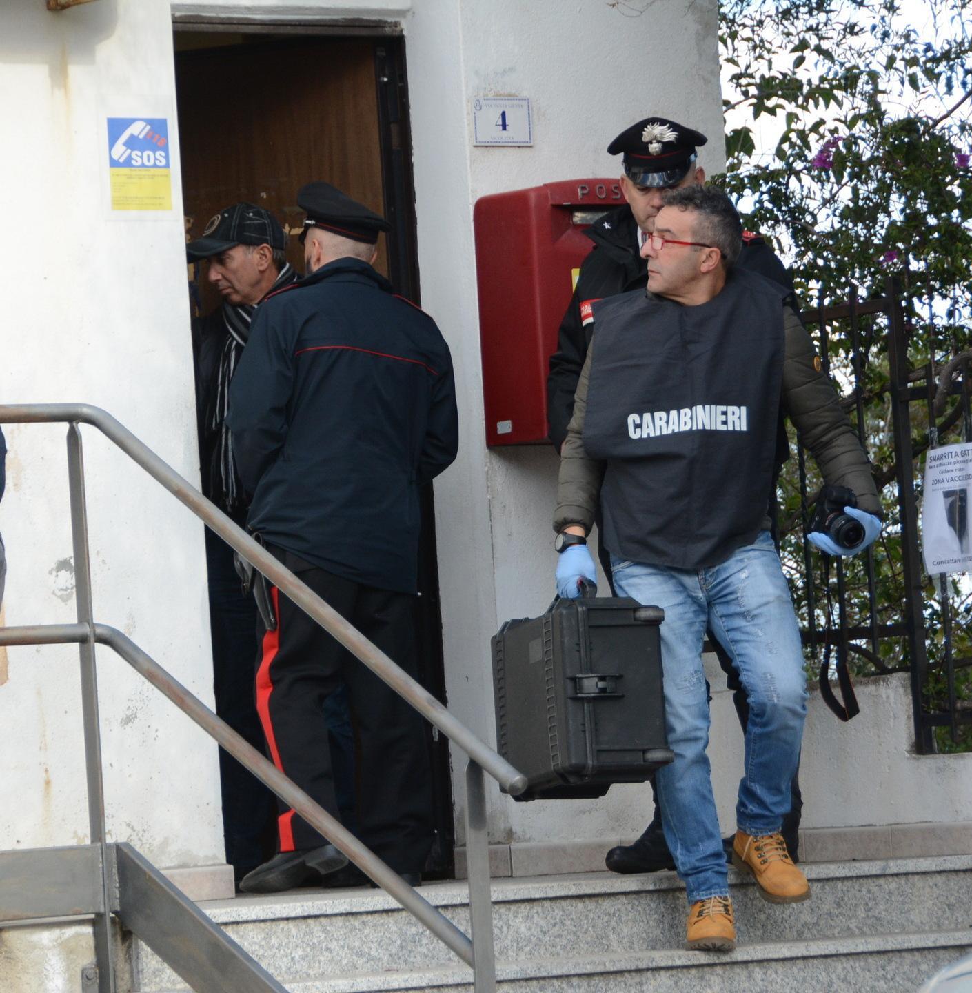Rapina alle poste: 40mila euro il bottino 
