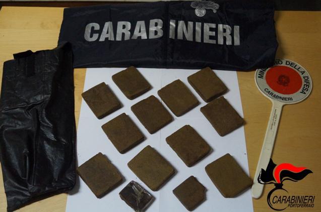 L'hashish sequestrato dai carabinieri