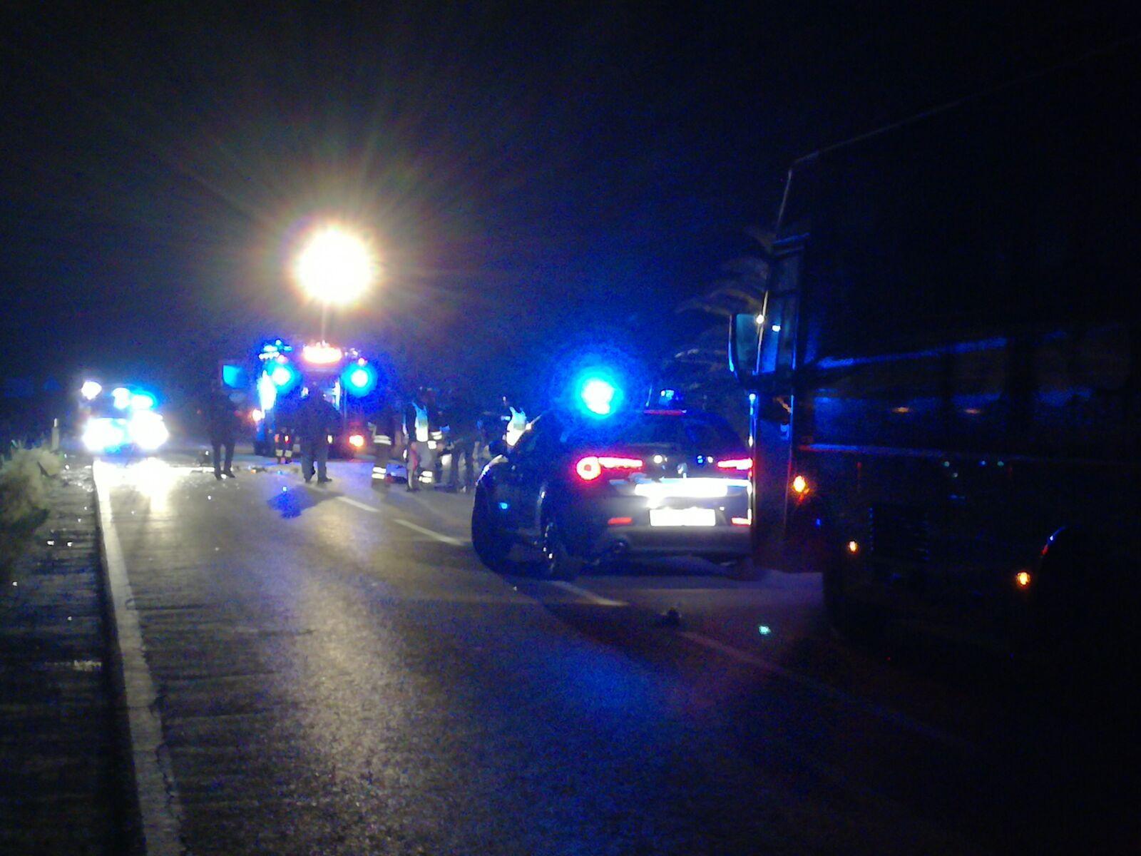 Terribile incidente sulla strada di Alghero, tre morti e quattro feriti 