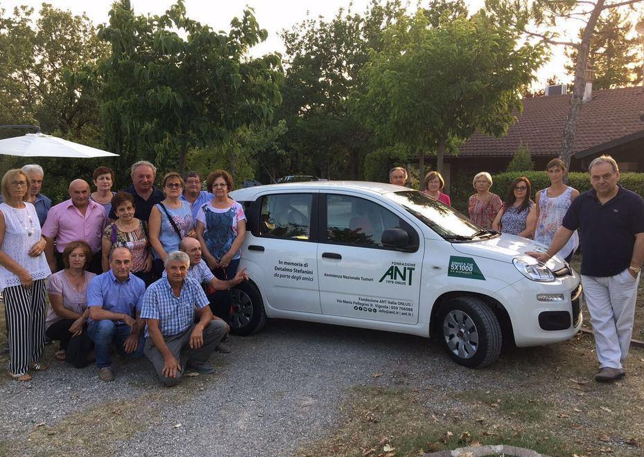 Una nuova auto per assistere i malati oncologici a casa
